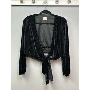 Mia Joy Tie front velvet Cardigan Womens Small Black‎ Ribbed Cropped Shrug
